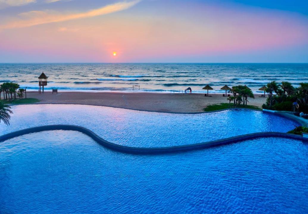 Dusit Thani Shuangyue Bay Resort Huizhou Huidong Eksteriør billede